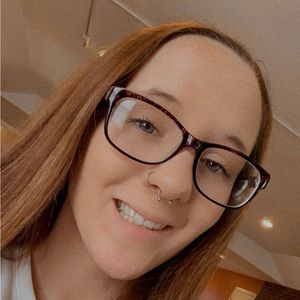 Meet your Posher, Scarlett